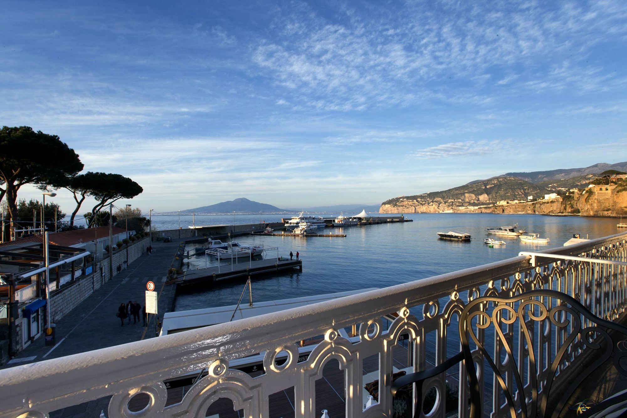 Amore Rentals - Gilda'S House Sorrento Exterior foto